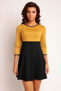 Sukienka Model Ruth Knitwear Honey