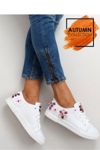 TRAMPKI Z KAMIENIAMI 6182 WHITE