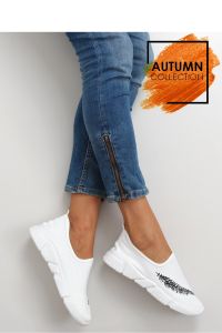 BUTY SPORTOWE Z PIÓRKIEM FC220 WHITE