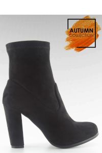 JESIENNE BOTKI NA OBCASIE A921 BLACK