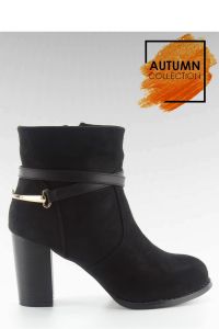 BOTKI NA OBCASIE Z ZAMSZU 3701 BLACK