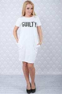 Sukienka z napisem Guilty