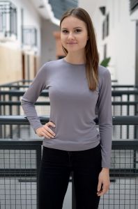 Bluzka klasyczna gładka.