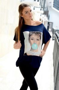 Bluzka z naszytym nadrukiem z Audrey Hepburn
