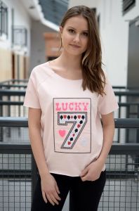 Luźna bluzka z haftem \LUCKY 7\