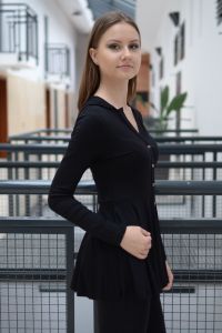 869168_4