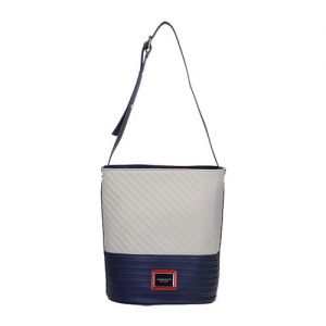 Elegancka torba Monnari z paskiem na ramię w odcieniu granatu BAG 9000-M13 J16