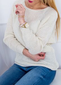 Sweter nietoperz złota nitka